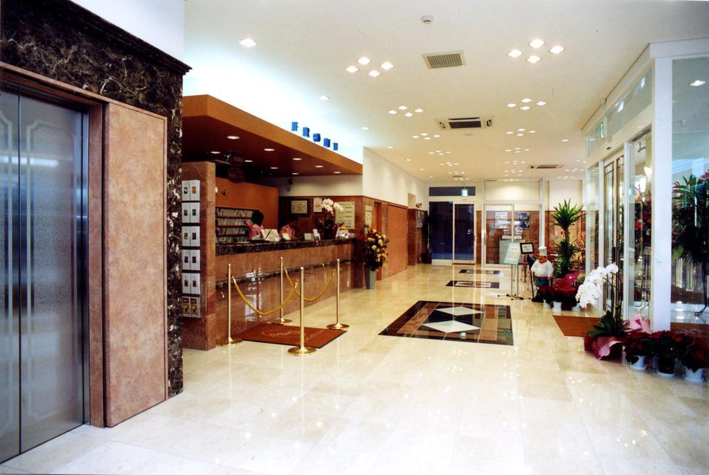Toyoko Inn Shin-Yamaguchi-Eki Shinkansen-Guchi Exterior photo