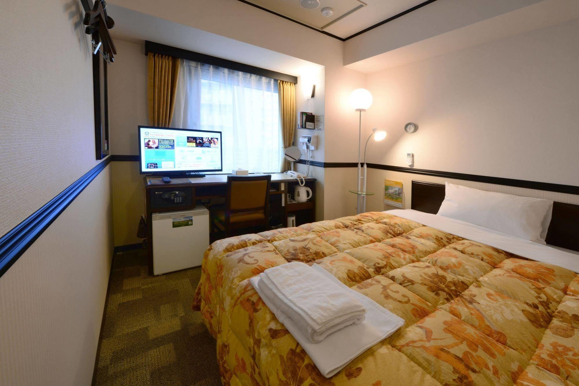 Toyoko Inn Shin-Yamaguchi-Eki Shinkansen-Guchi Exterior photo